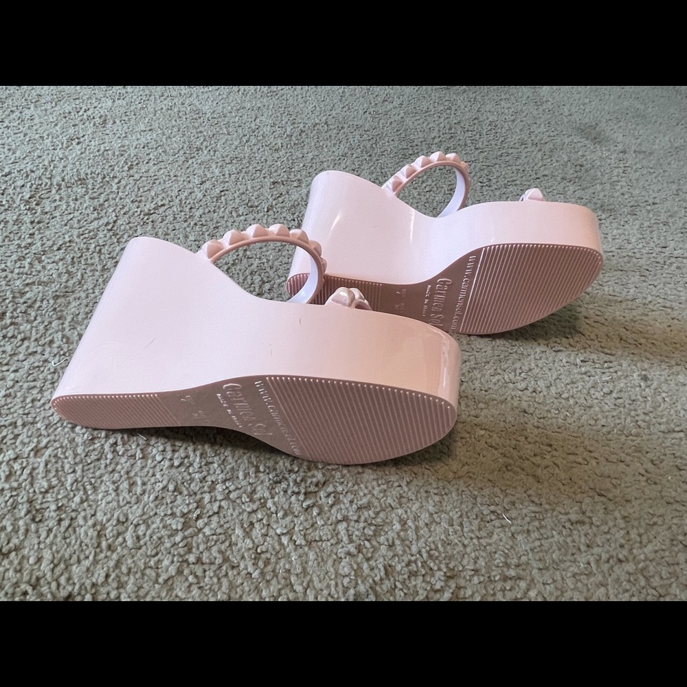 High hells platform sandals
